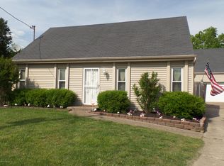 10503 Hill Peak Ct, Louisville, KY 40229