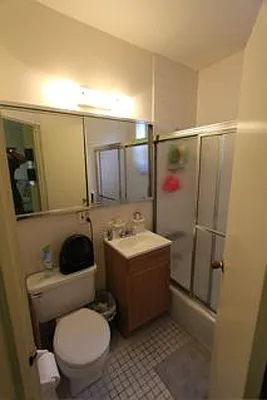 Rented by Robyn Lee, LREB | media 38