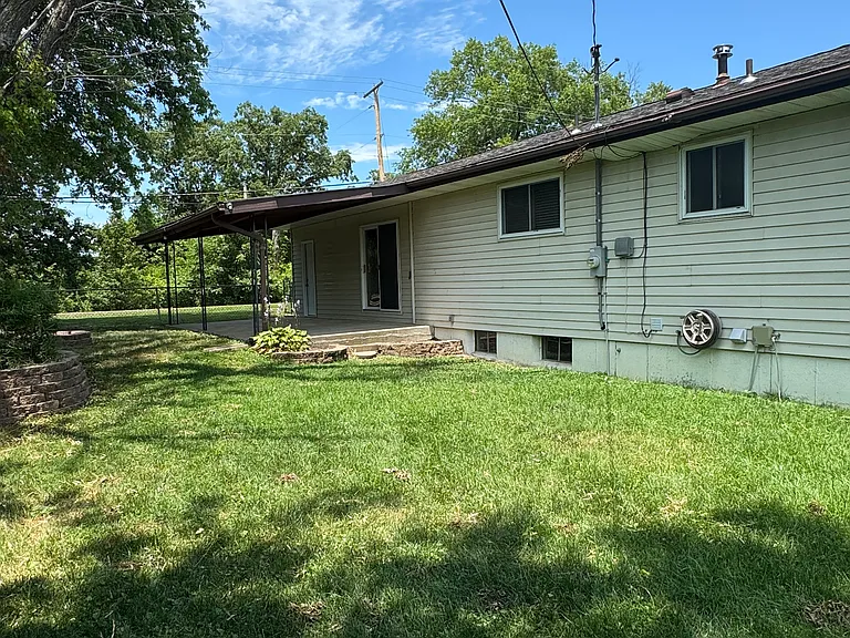 2000 Caesar Dr — Photo 16