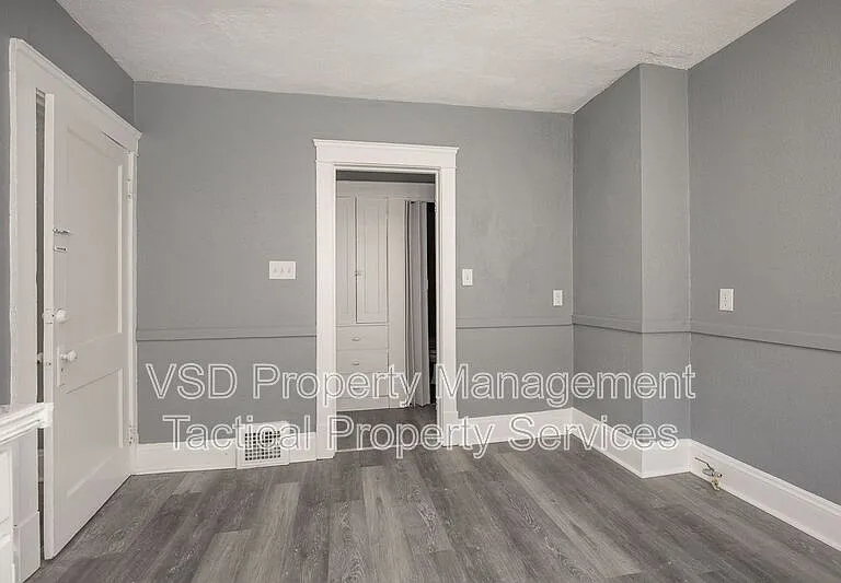 11429 Lardet Ave #DOWN — Photo 9