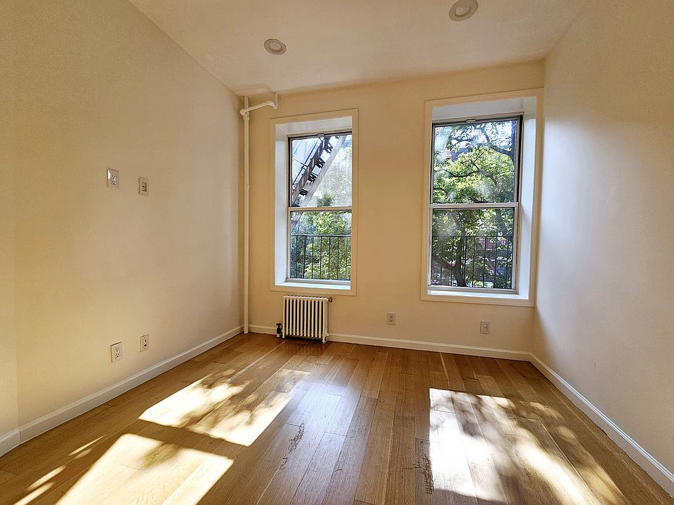 1st image of 21 1st Ave APT 14