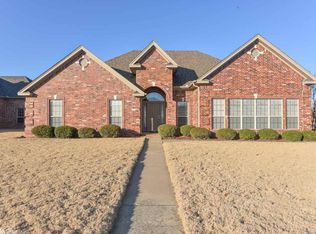 315 Country Club Pkwy, Maumelle, AR 72113