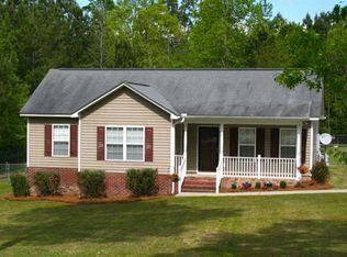 240 Cricket Hill Dr, Lugoff, SC 29078