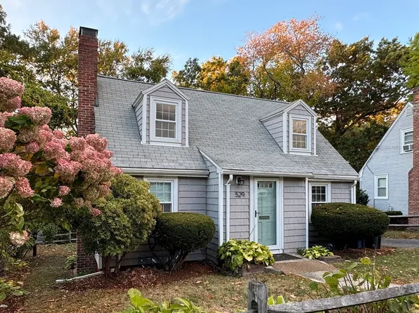 529 Poplar St, Roslindale, MA 02131