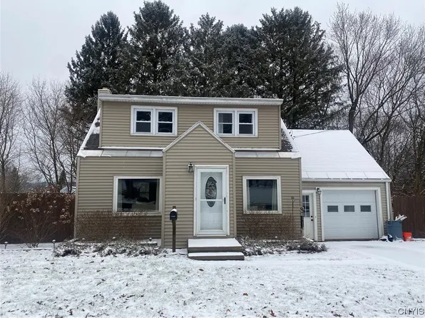 6 Delamarter St, Whitesboro, NY 13492