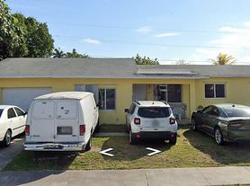15001 Jackson St, Miami, FL