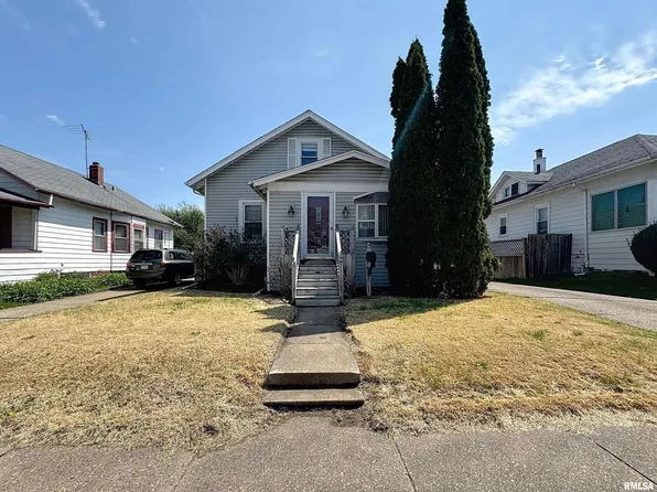 1817 13th St, Rock Island, IL 61201