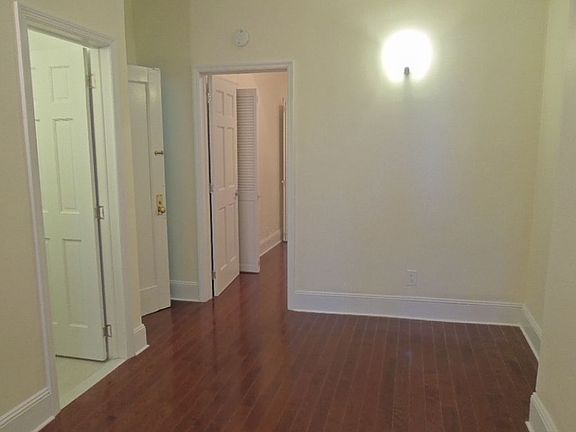 3rd image of 732 Washington Ave #A2