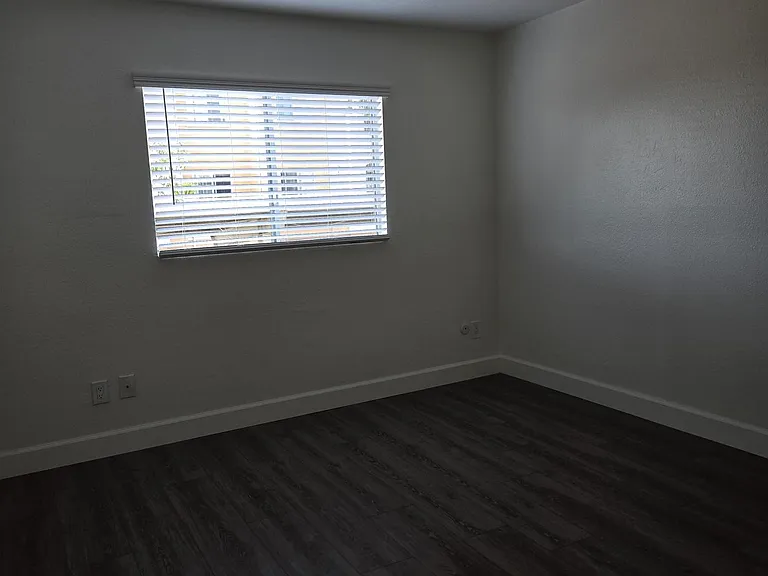 8832 Olive Ln #8 — Photo 10