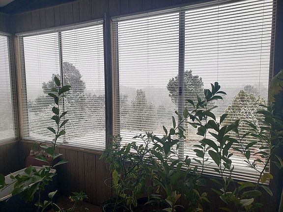 3rd image of 52116 N Hutton Peak Rd
