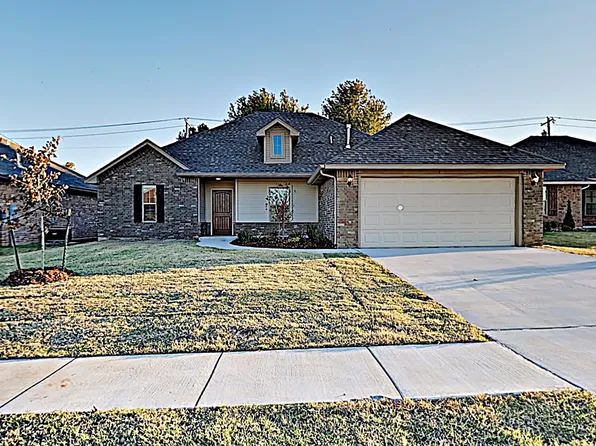 412 Charles Ct, Yukon, OK 73099