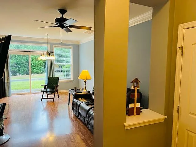 1916 Whirlaway Ct — Photo 11