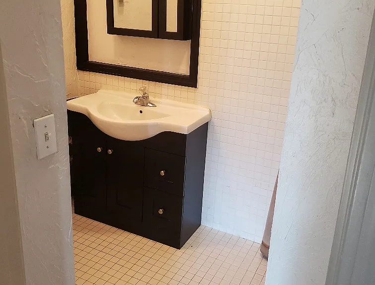 8 Main St #1 — Photo 4