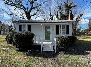 405 & 407 Dobson St, Kernersville, NC 27284