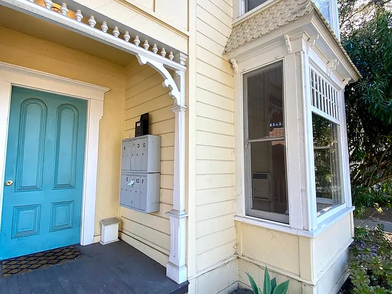 224 E Figueroa St #226 — Photo 2