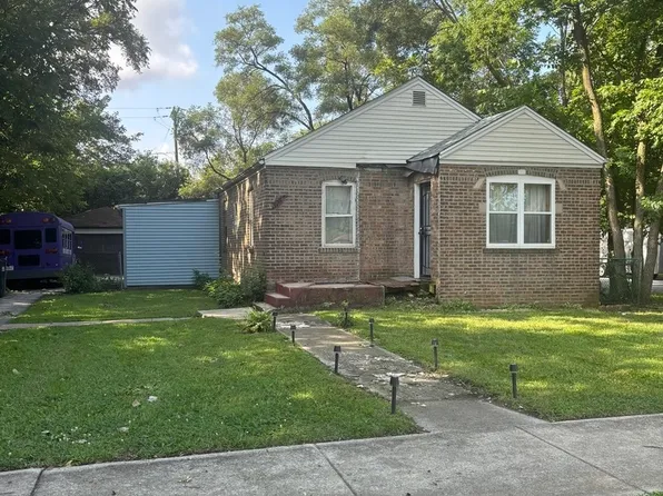 3743 W 135th St, Robbins, IL 60472