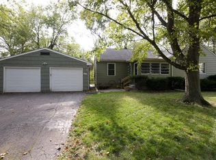 68 Indian Trl, Merrillville, IN 46410