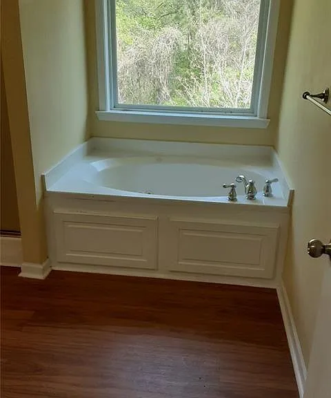132 Lake Shore Dr — Photo 32