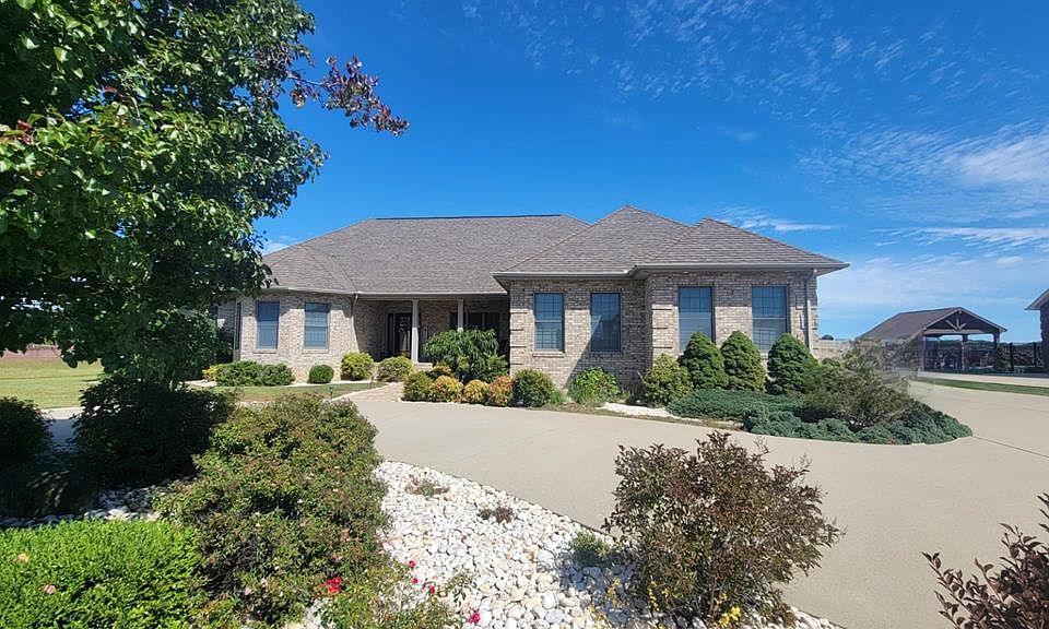 1119 Crestwood Dr, Prestonsburg, KY 41653 Zillow