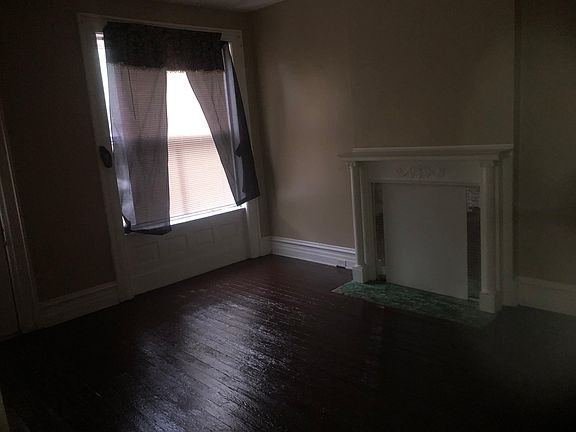 5th image of 2027 Ann Ave