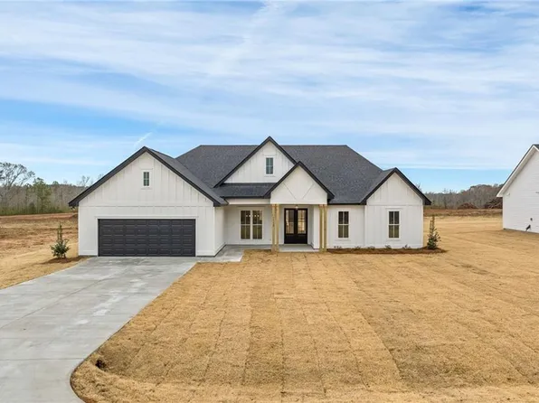 1118 30th St, Valley, AL 36854