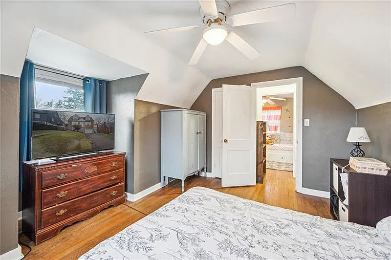 2 bed, 780 sqft, $1,800 — Photo 4