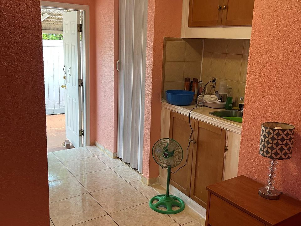 2nd image of 1100 NW 25th St