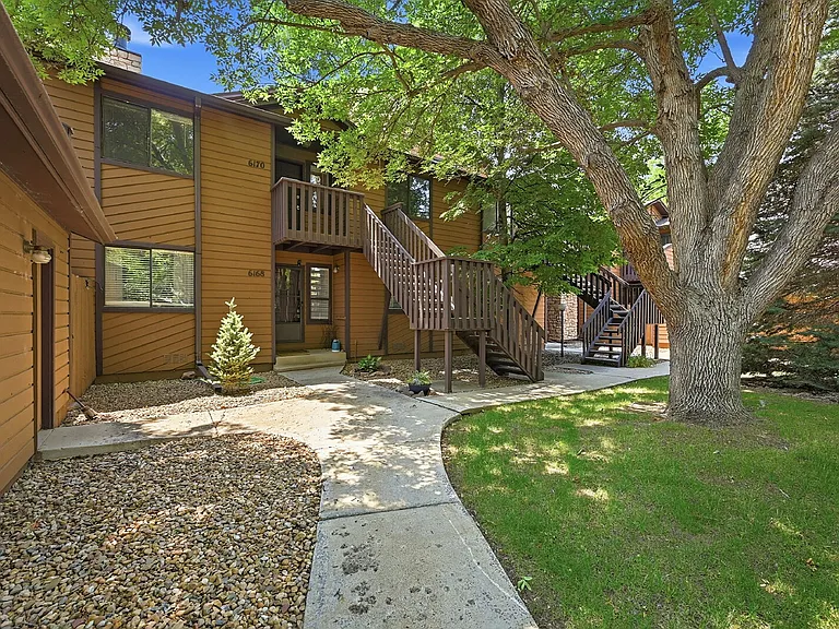 6170 Willow Ln — Photo 14