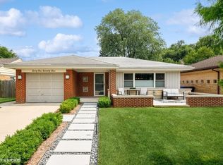 6175 N Keating Ave, Chicago, IL 60646
