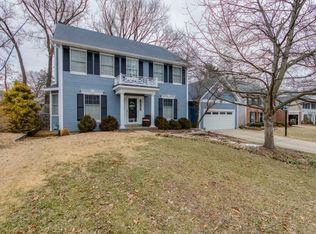 415 Woodview Manor Ln, Saint Louis, MO