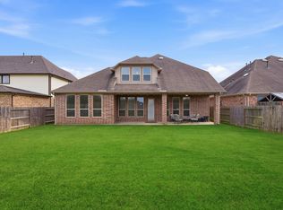 18915 Hilltop Valley Dr, Cypress, TX 77429