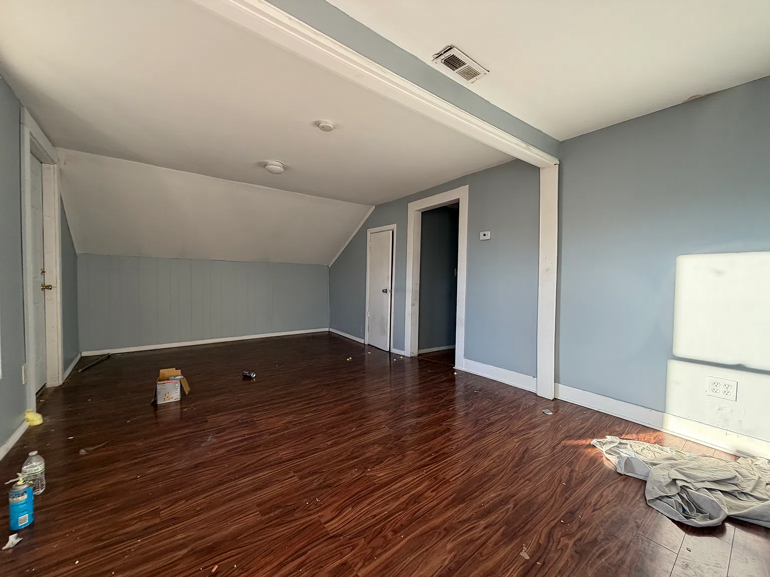 3 bed, 800 sqft, $1,495 — Photo 3
