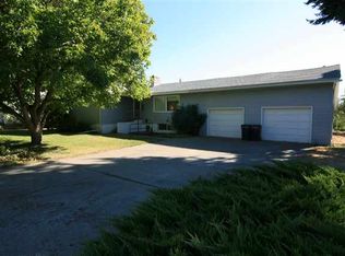 305 N 3rd St, Cheney, WA 99004