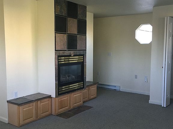 Living Room image
