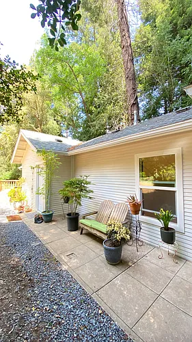 14233 Woodland Dr Photo 1