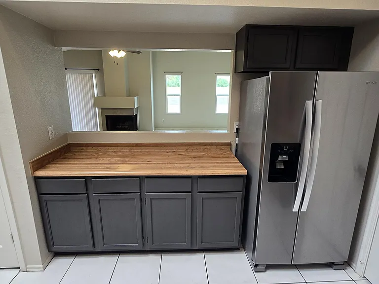 6320 W Shaw Butte Dr — Photo 3