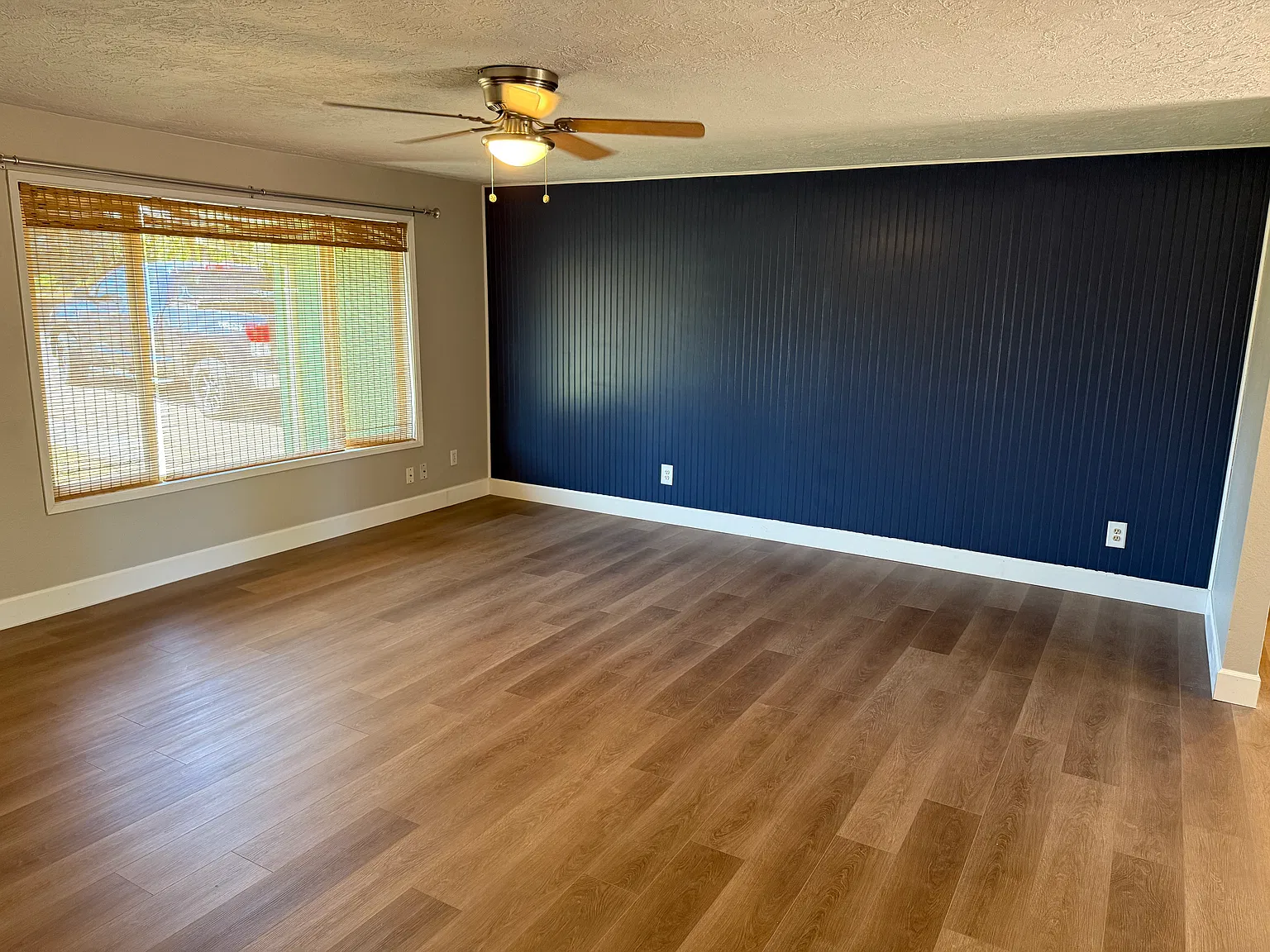 147 Idylwood Dr SE — Photo 2