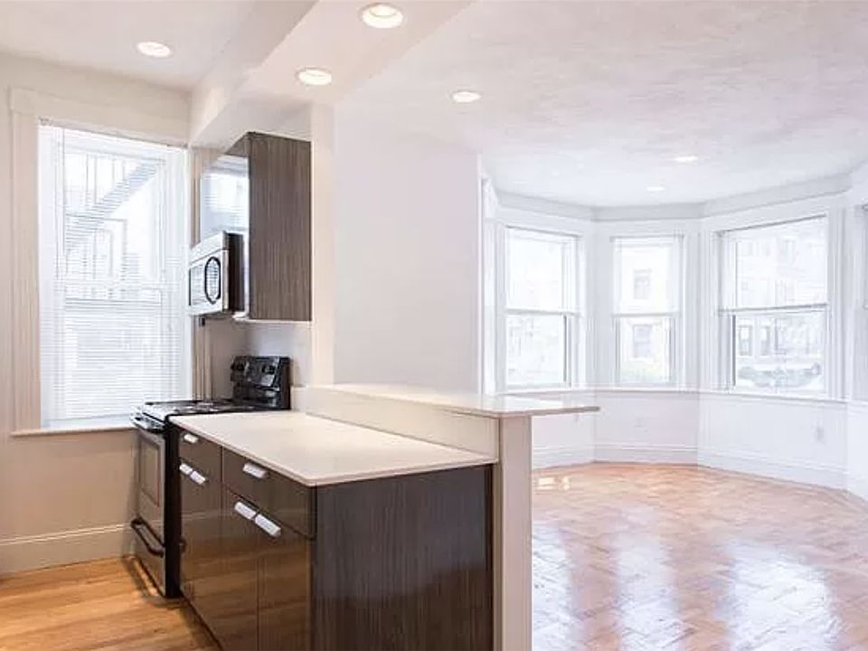 104 Queensberry St. #1 Boston - Fenway Unit Photo 1