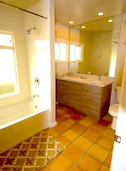 4020 Sequoia St #4020 — Photo 3
