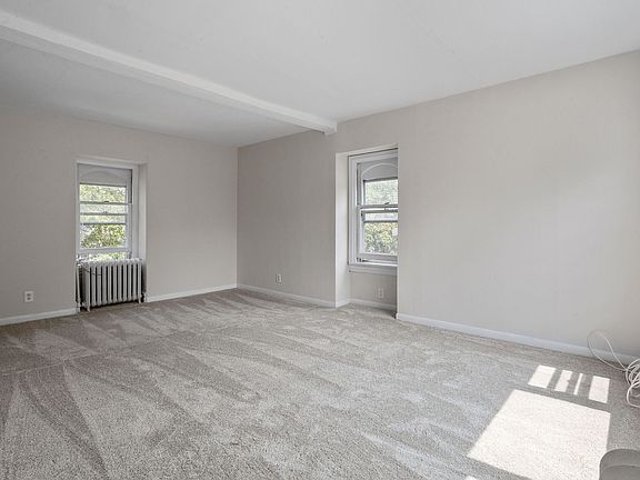 4th image of 407 Cinnaminson Ave #14621109