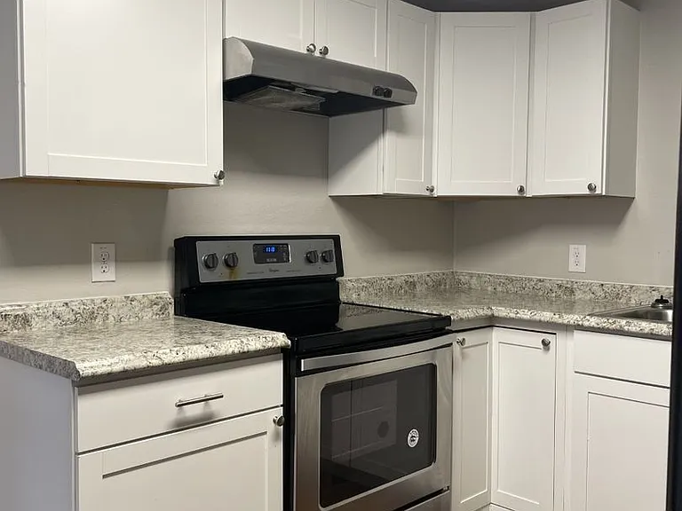 202 W Langley Blvd — Photo 7