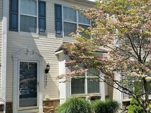 8447 Cromwell Ct, Breinigsville, PA 18031