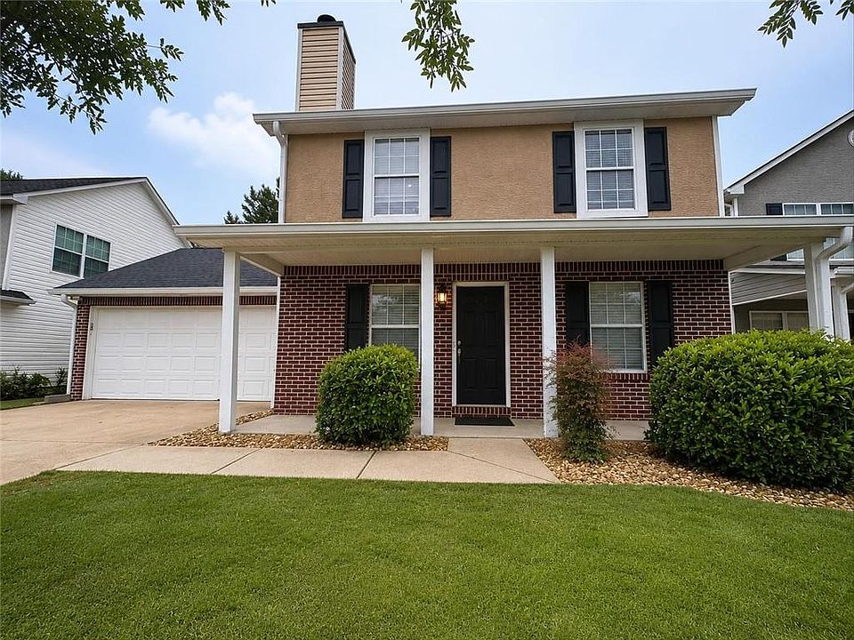 1st image of 140 Chandler Field Dr