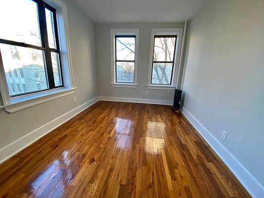 5th image of 35-25 34th St #B32