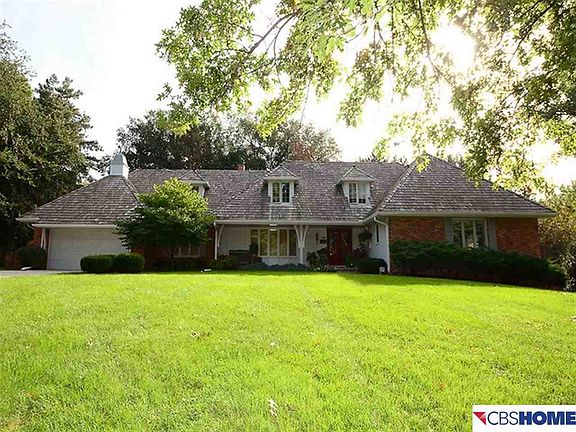 2nd image of 1833 S 107th St