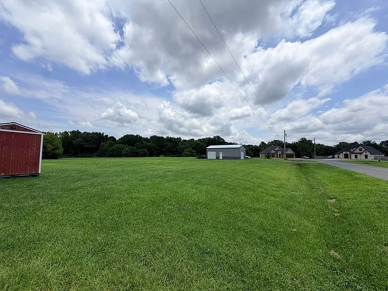 3520 Windwood Cir — Photo 4