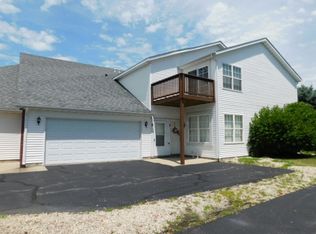 10161 Metalmark Ln, Roscoe, IL 61073