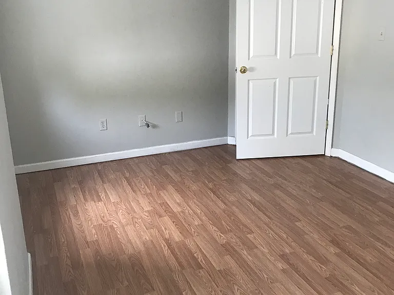 4621 Pennsylvania Ave — Photo 12