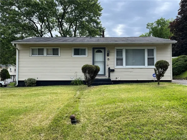 301 Seeley Rd, Syracuse, NY 13224