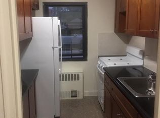 55-28 97th St, Flushing, NY 11368